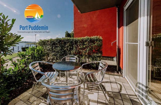 Apartment in the harbor