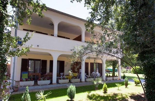 Apartment in Vantacici near the Sea