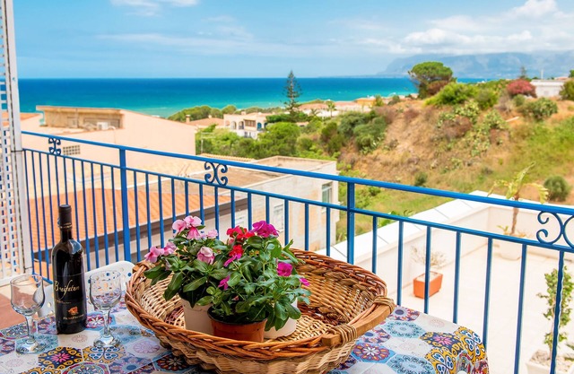 Apartment in villa wi fi 200 meters from the beach UA