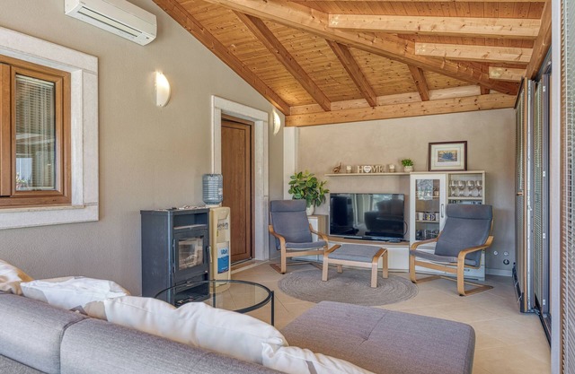 Apartment Jakara 4, Vinkuran, Croatia