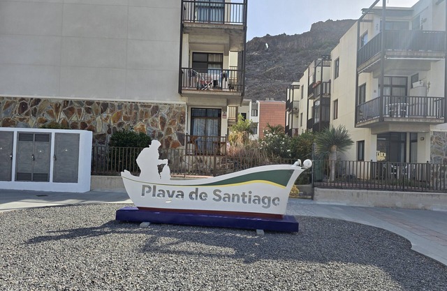 Apartment 'Judith's Oasis' with Sea View, Shared Pool and Wi-Fi