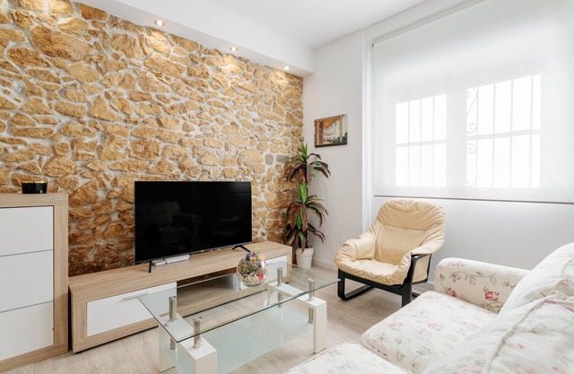 Apartment 'La Casita De Yessy' with Wi-Fi and Air Conditioning