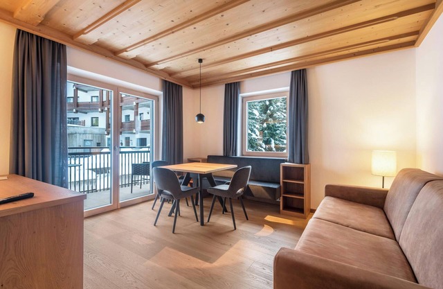 Apartment "La Grambla Sella" with Mountain View, Balcony & Wi-Fi