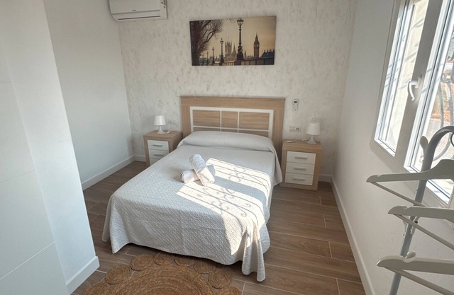 Apartment 'La Palmera' with Private Terrace and Air Conditioning