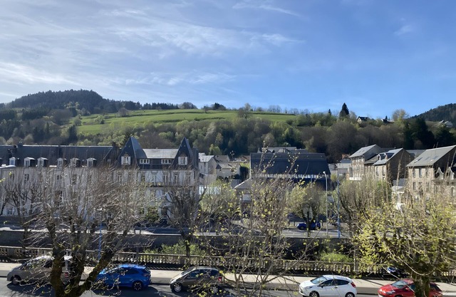 Apartment 'Les Hêtres N°3' with Mountain View, Balcony and Wi-Fi