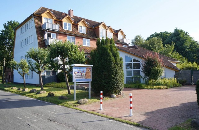 Apartment 'Leuchturm' with Private Terrace, Private Garden and Wi-Fi