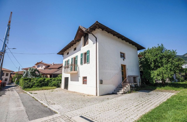 Apartment 'Melax' with Mountain View, Private Garden and Balcony