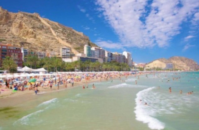 Apartment 'Mini Loft' with Balcony, Wi-Fi and Air Conditioning