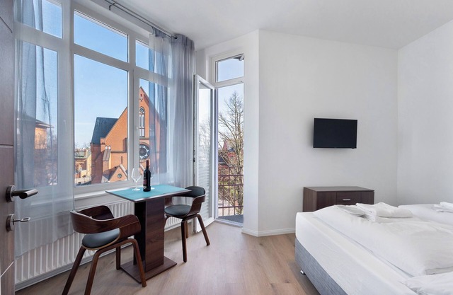 Apartment 'Mit 2 Schlafzimmern 3' with Balcony and Wi-Fi