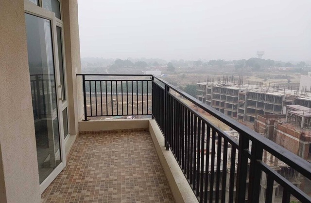 Apartment near Kumbh Mela and Sangam on the Arail Ghat side