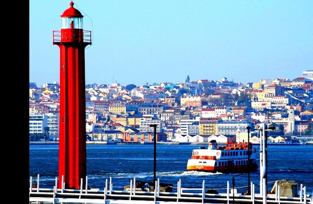 Apartment near Tagus River located in South Bay Area.