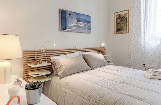 Apartment 'Nel Cuore Del Rione Del Drago' with Wi-Fi and Air Conditioning