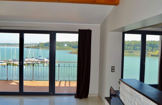 Apartment on Lake Hainer at the gates of Leipzig