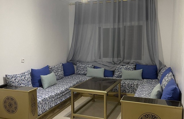 Apartment on Residence with picsine