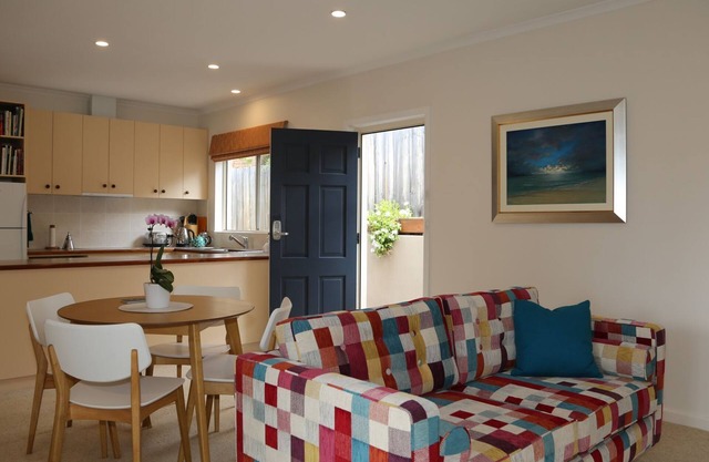 Apartment on the edge