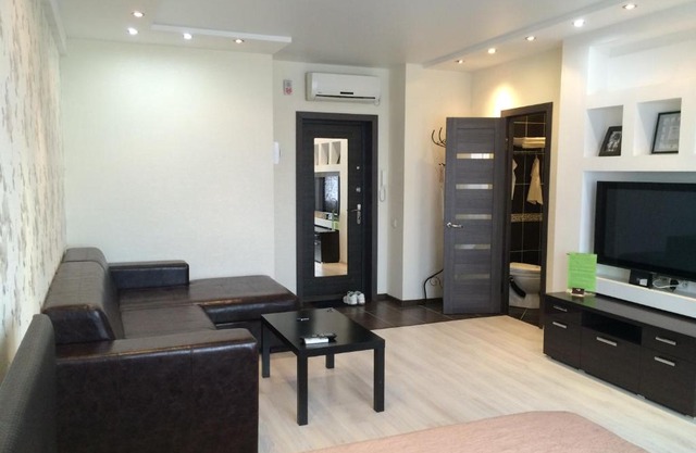 Apartment on Yaroslavskaya