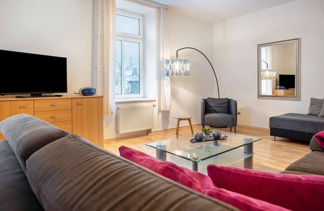 Apartment 'Parkblick' with Shared Garden and Wi-Fi