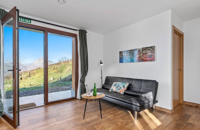 Apartment 'Prao' with Mountain View, Private Terrace and Wi-Fi