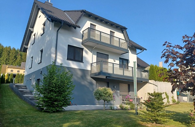 Apartment 'Reichelt' with Shared Terrace, Shared Garden and Wi-Fi