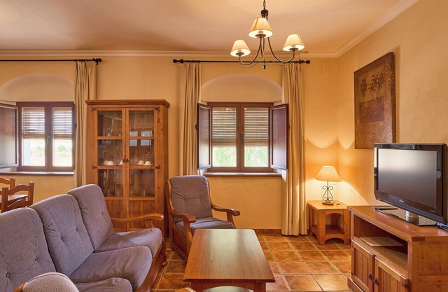 Apartment 'Romero' with Balcony, Wi-Fi and Air Conditioning