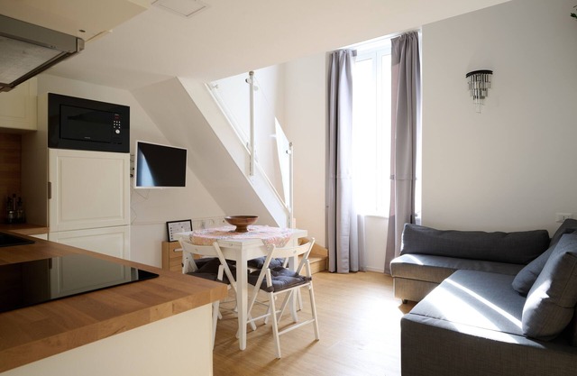 Apartment Sole