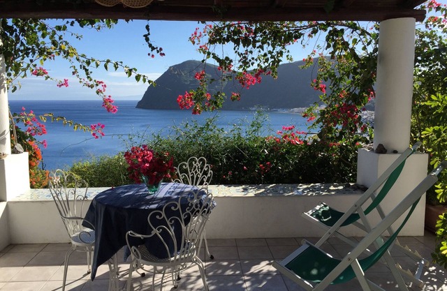 Apartment sea view villa GARDENIA