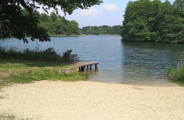 Apartment 'Seenahes Idyll' with Private Terrace, Private Garden and Wi-Fi