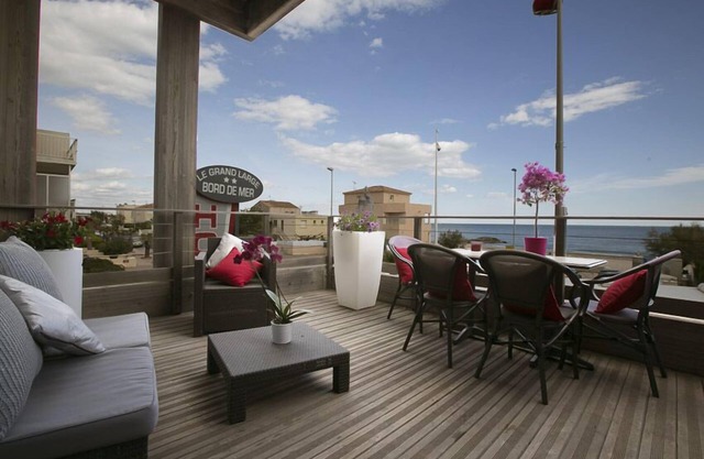 Apartment Signature Terrace Seaview
