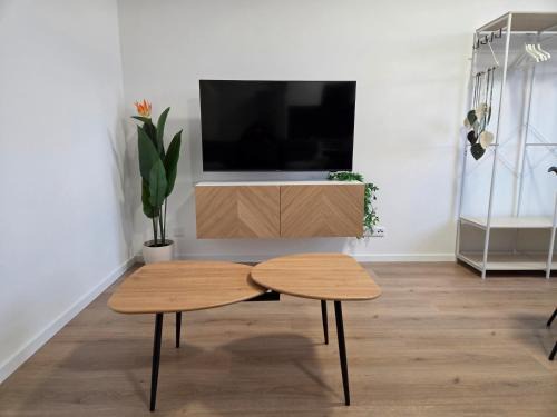 Apartment Sol Chemnitz - Keyless Access, Parking, Home Office