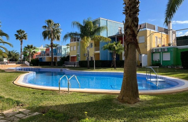Apartment Sol with 2 bedrooms and communal pools