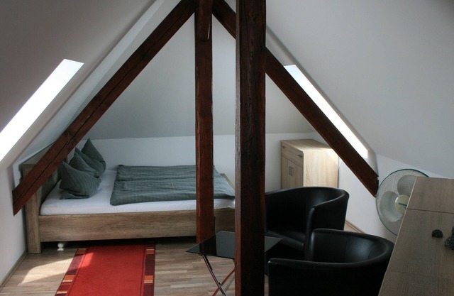 Apartment-Standard-Private Bathroom-Garden view-Maisonette