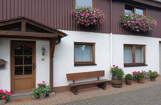 Apartment 'Tannenberg' with Shared Terrace, Private Garden and Wi-Fi