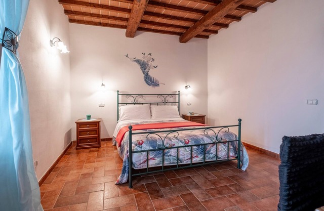 Apartment 'Tiffany' with Shared Pool and Garden