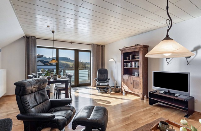 Apartment 'Vista-Homert' with Mountain View, Balcony and Wi-Fi