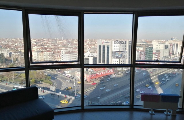 Apartment wıthın a complex well served and sucured