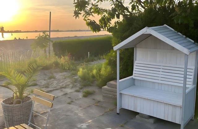 Apartment 'Weserstrand' with Private Garden and Wi-Fi