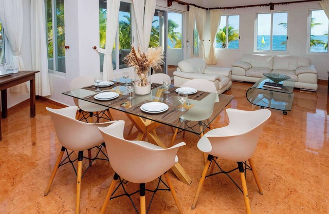 Apartment with sea view in Arenika