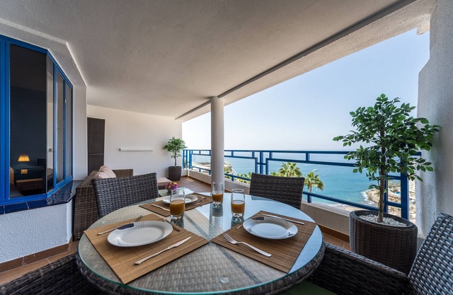 Apartment with terrace to enjoy beautiful views.