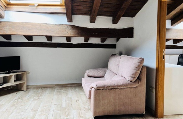 APARTMENT WITH VIEWS 3