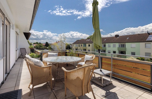 Apartment 'Zuhause Auf Zeit Weserlicht' with Shared Terrace, Balcony and Wi-Fi