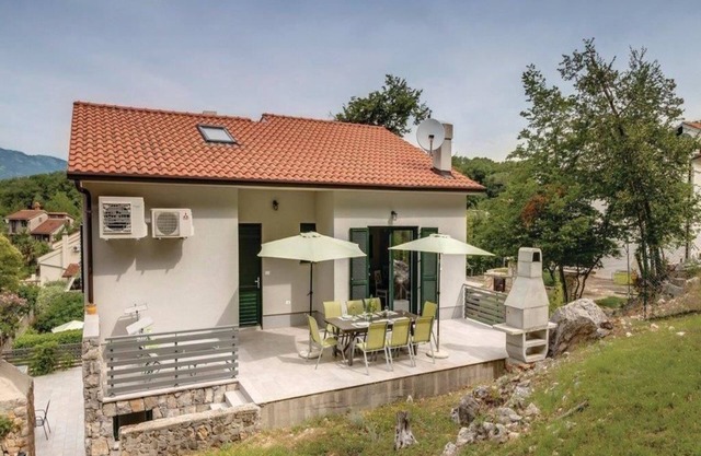 Apartments Gržić (54391-A1) - Porozina - island Cres