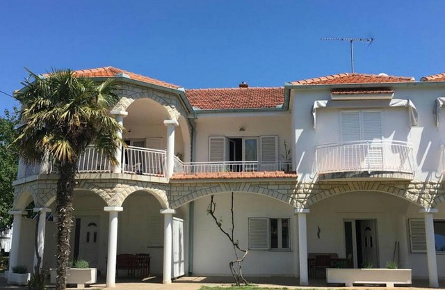 Apartments Roko - Two Bedroom Apartment with Terrace and Sea View (A4)