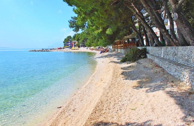 Apartments Ivica, (8201), Makarska, hr