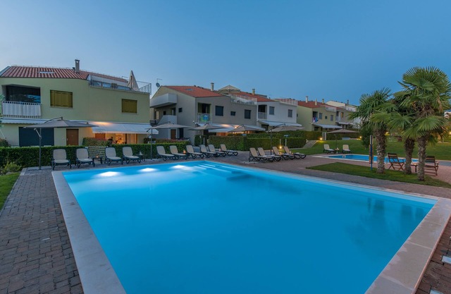 Apartments Maj Residence Premium