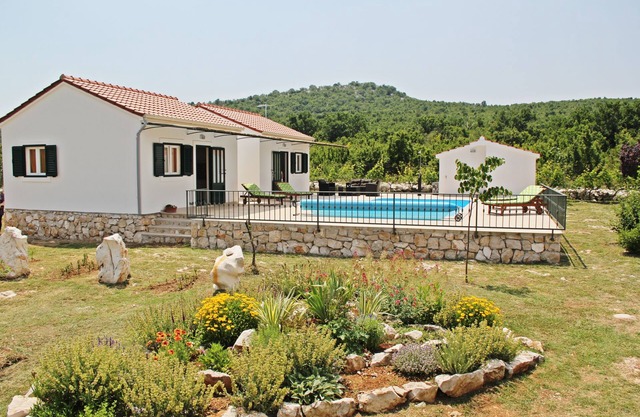 Apartments Maria near Trogir