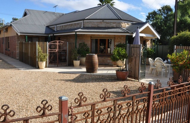 Apartments on Fiedler - Studio apartment