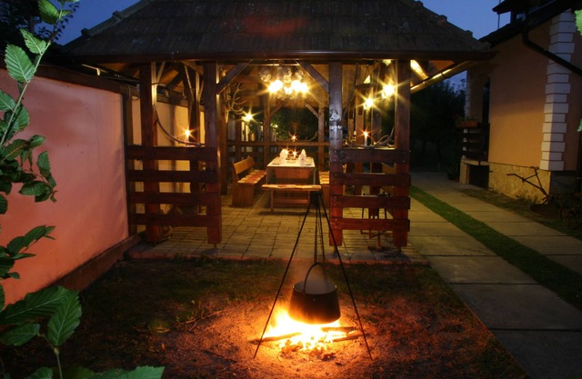 Apartments Vrata Baranje