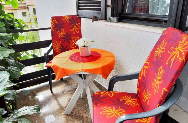 Apartments Zrinka (72791-A2) - Porec