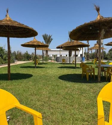 Appartement avec jardin route Saïdia