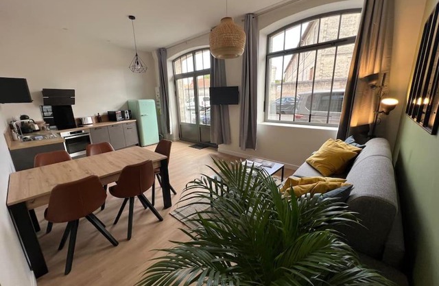 Appartement centre-ville * RDC * clim * WIFI * Haut de gamme *